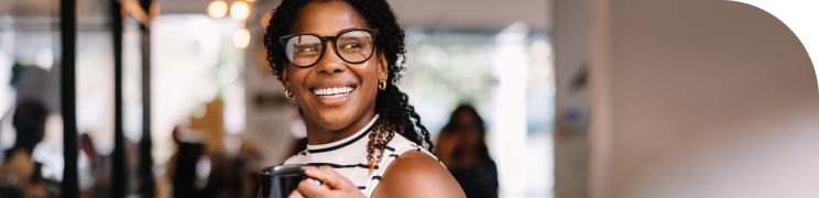 Women with coffe mug